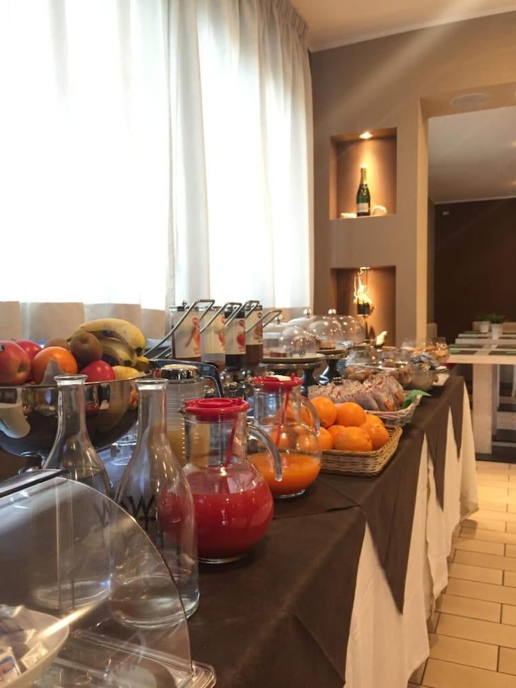 Hotel 325 Tor Vergata Rome Luaran gambar