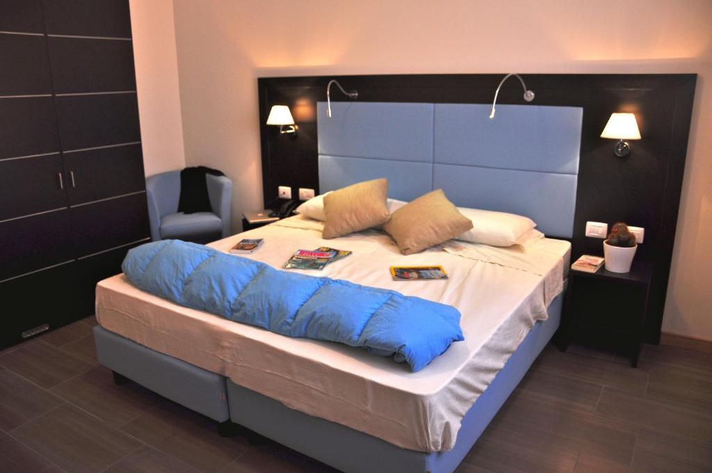 Hotel 325 Tor Vergata Rome Bilik gambar